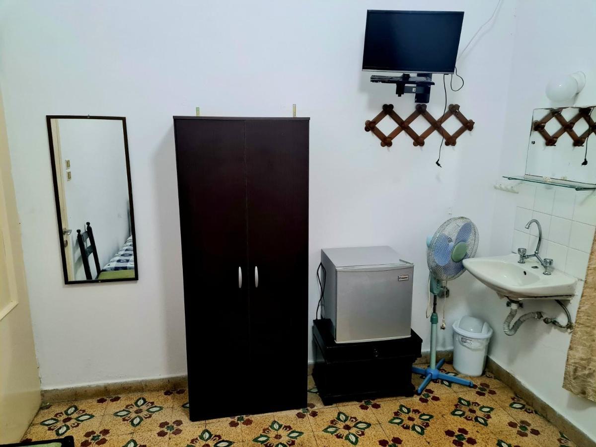 Avrahostelroom Karpathos Bagian luar foto